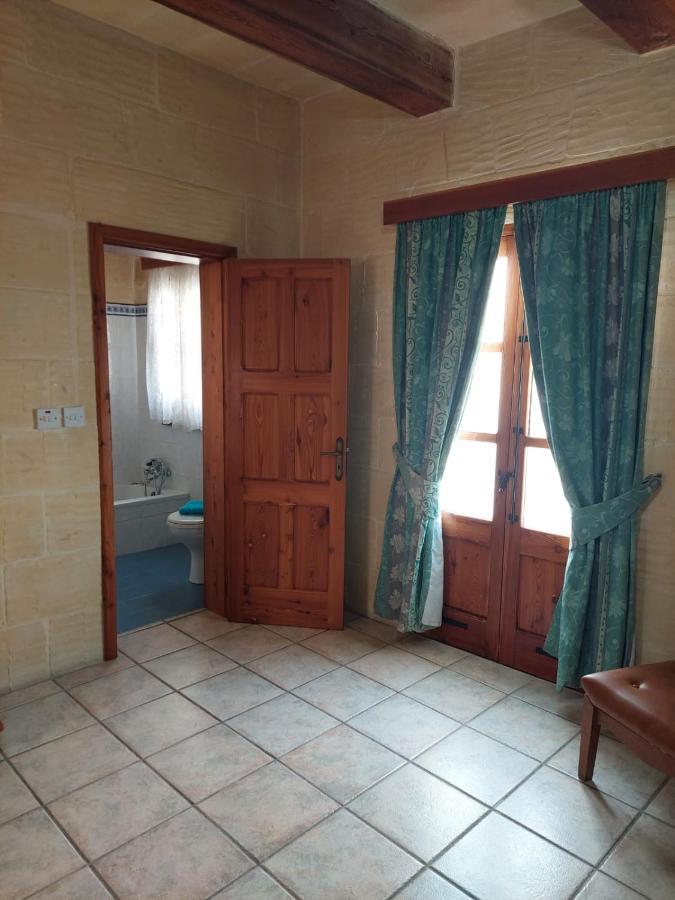 Mj Farmhouse B&B Шаара Экстерьер фото