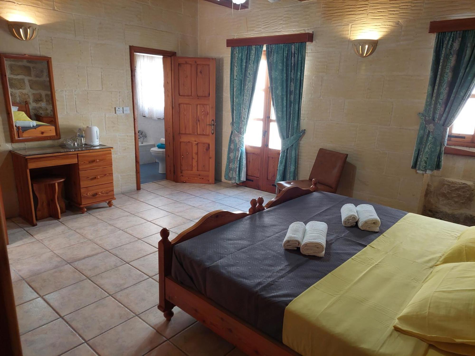 Mj Farmhouse B&B Шаара Экстерьер фото