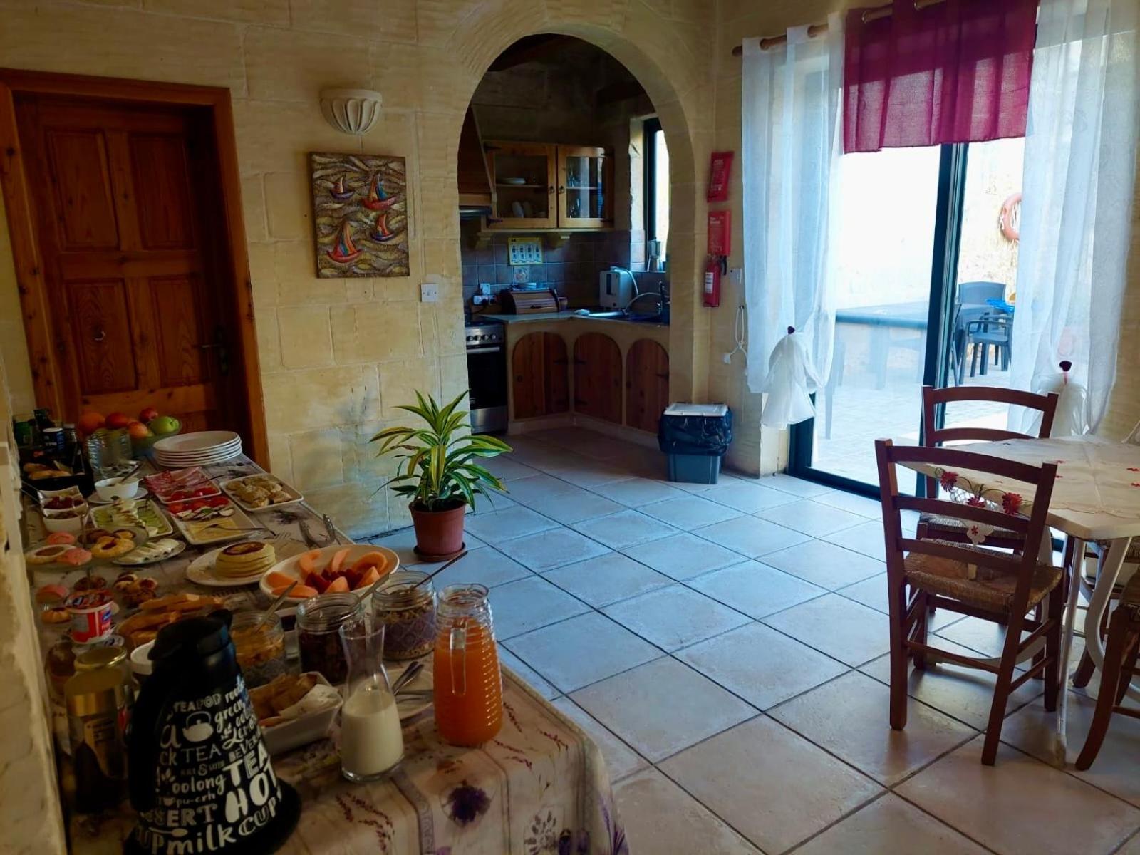 Mj Farmhouse B&B Шаара Экстерьер фото
