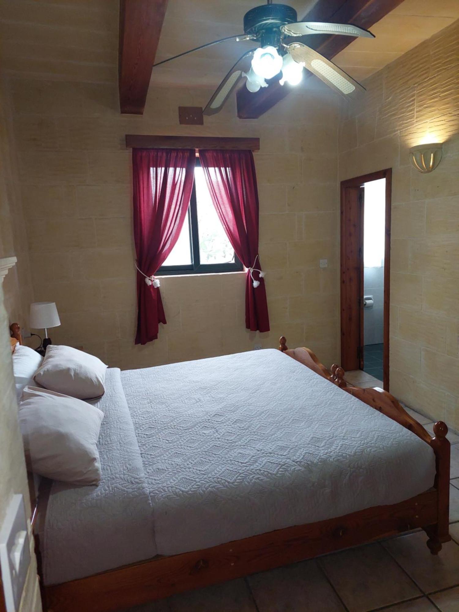 Mj Farmhouse B&B Шаара Экстерьер фото